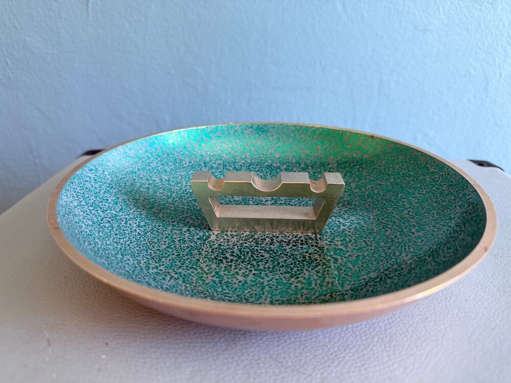 MCM Speckle Green Enamelware Ashtray Trinket Dish Roselle NJ Gold Splash
